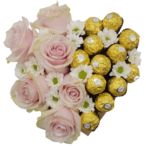 Arreglo floral corazon de rosas rosadas y chocolates rocher lite